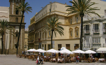 La place de la cathédrale